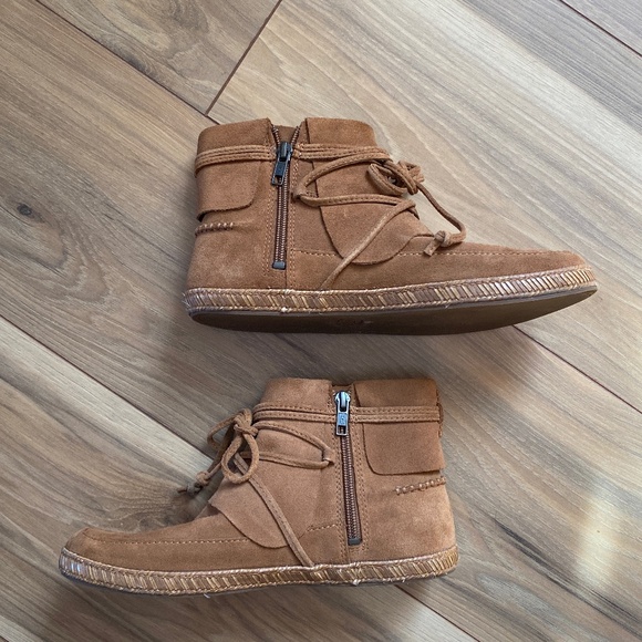 Ugg Women's Reid Moccasin - Chestnut Boots - Picture 5 of 15